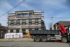 Rekonstrukce bývalé školy na bytový dům očima místního fotografa